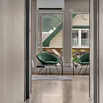 Arctic Homes - Premium Plaza *