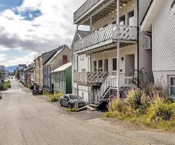 Arctic Homes - Premium Plaza