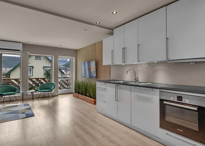 Arctic Homes - Premium Plaza *