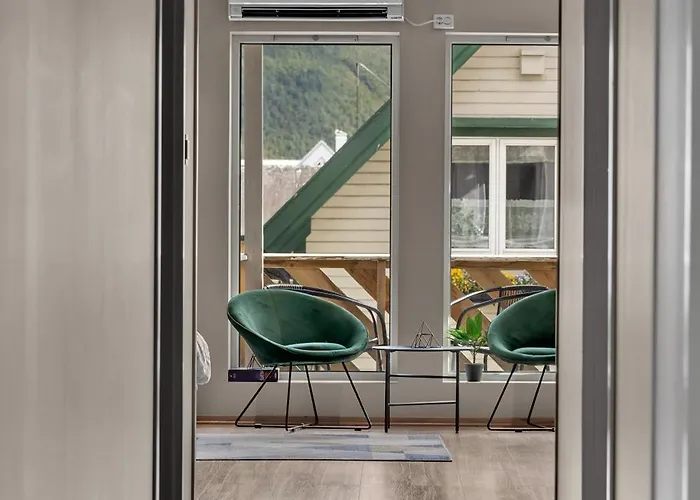 Arctic Homes - Premium Plaza *