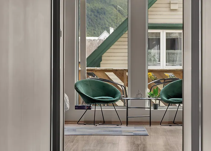 Arctic Homes - Premium Plaza *