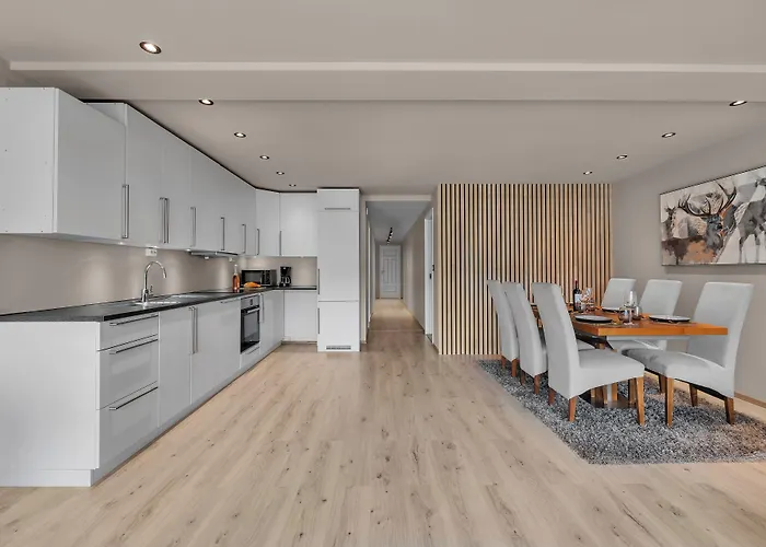 Arctic Homes - Premium Plaza Apartamento Tromsø