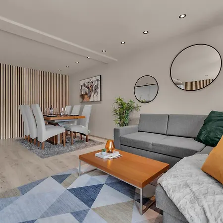 Arctic Homes - Premium Plaza شقة ترومسو