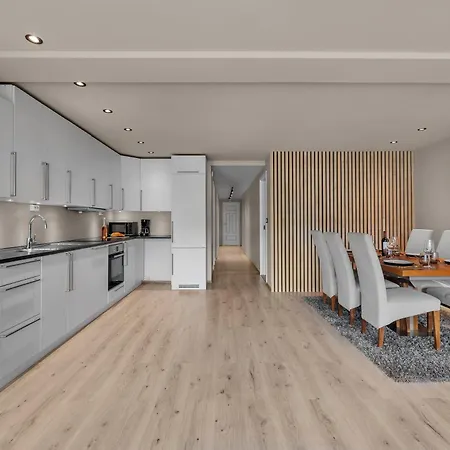 Arctic Homes - Premium Plaza Tromsø