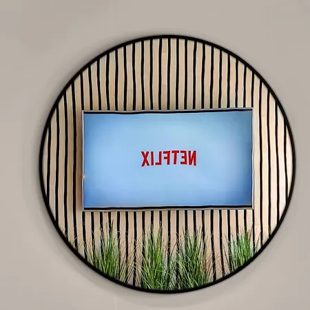 Arctic Homes - Premium Plaza