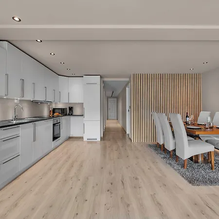 Arctic Homes - Premium Plaza Apartament Tromsø